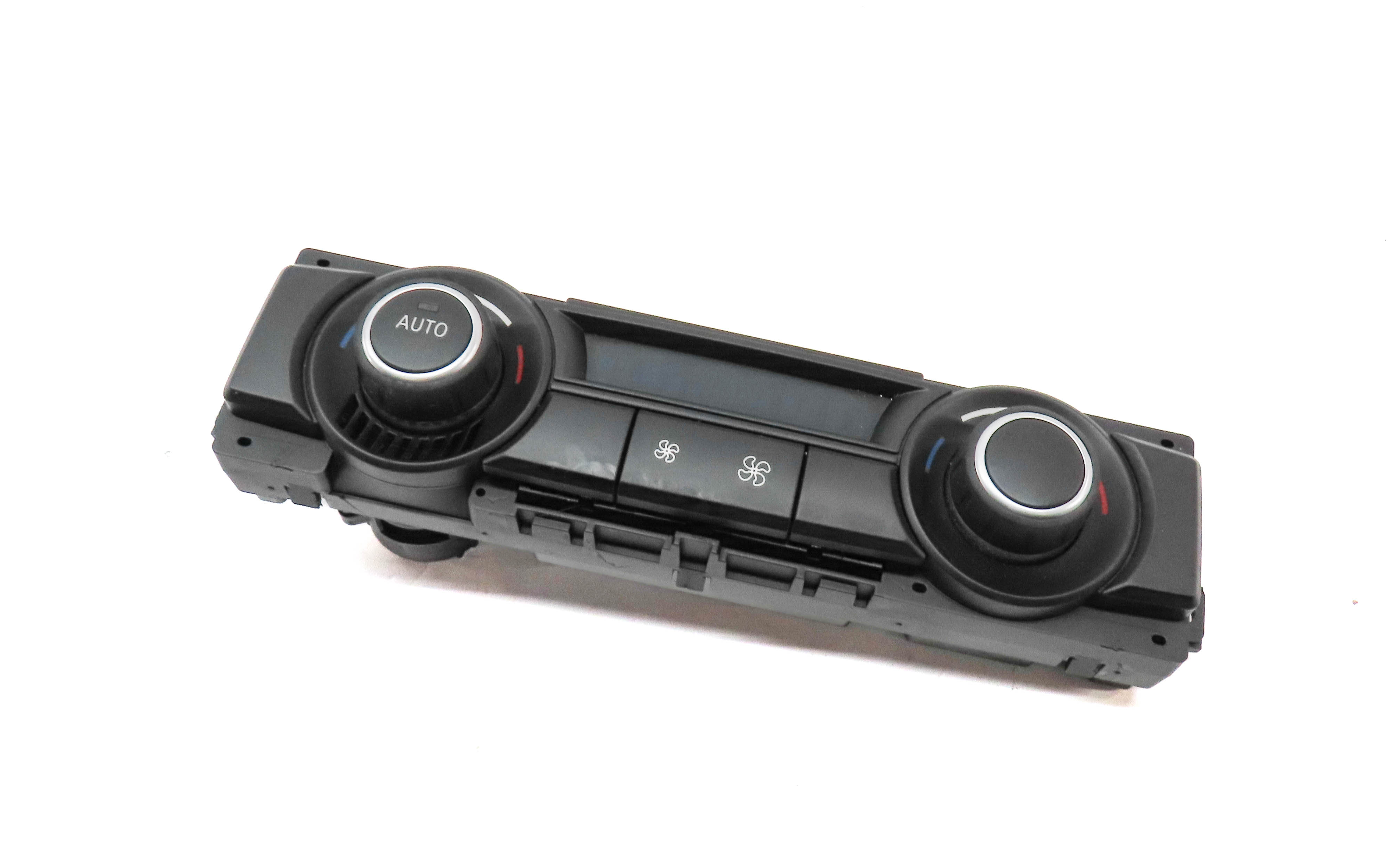 2007-2013 BMW X5 (E70) REAR CONSOLE HEATER A/C CLIMATE TEMPERATURE CONTROL PANEL — exact item pictured
